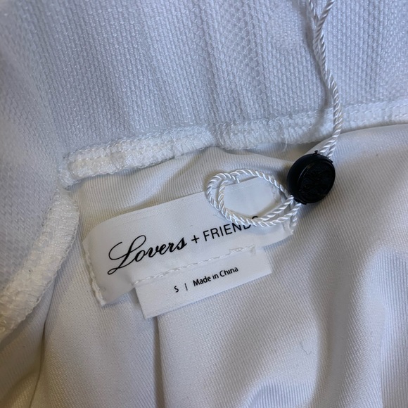 white skirt - Picture 4 of 4